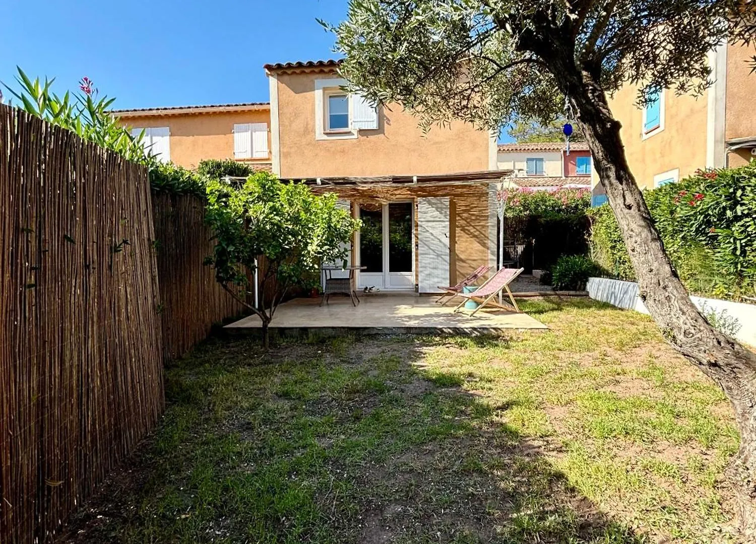 Holiday home Bastidon Paisible Dans Residence Avec Piscine Frejus