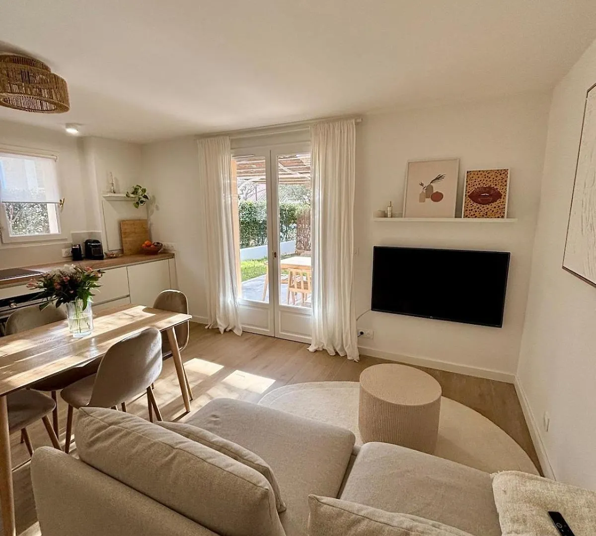 Bastidon Paisible Dans Residence Avec Piscine Frejus