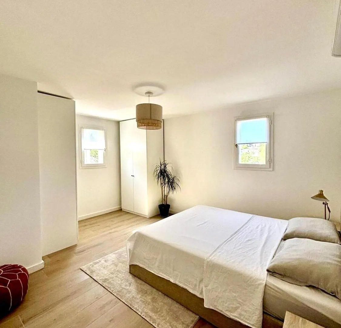 Bastidon Paisible Dans Residence Avec Piscine Frejus