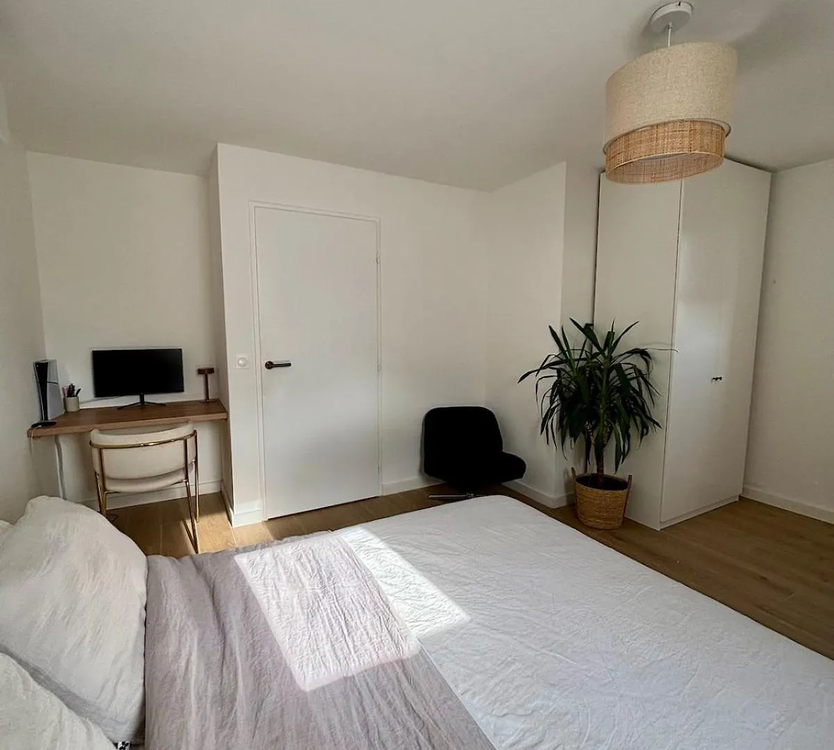 Bastidon Paisible Dans Residence Avec Piscine Frejus 0*,  France